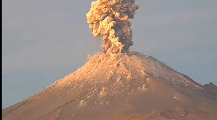 POPOCATÉPETL EXPLOSIÓN .jpeg