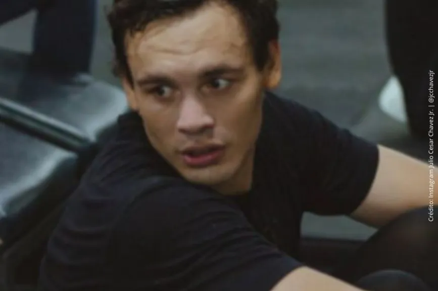 Julio Cesar Chavez Jr. de perfil..jpg