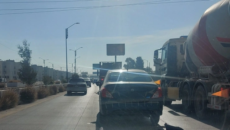 accidente en el periférico ecológico 25 de enero