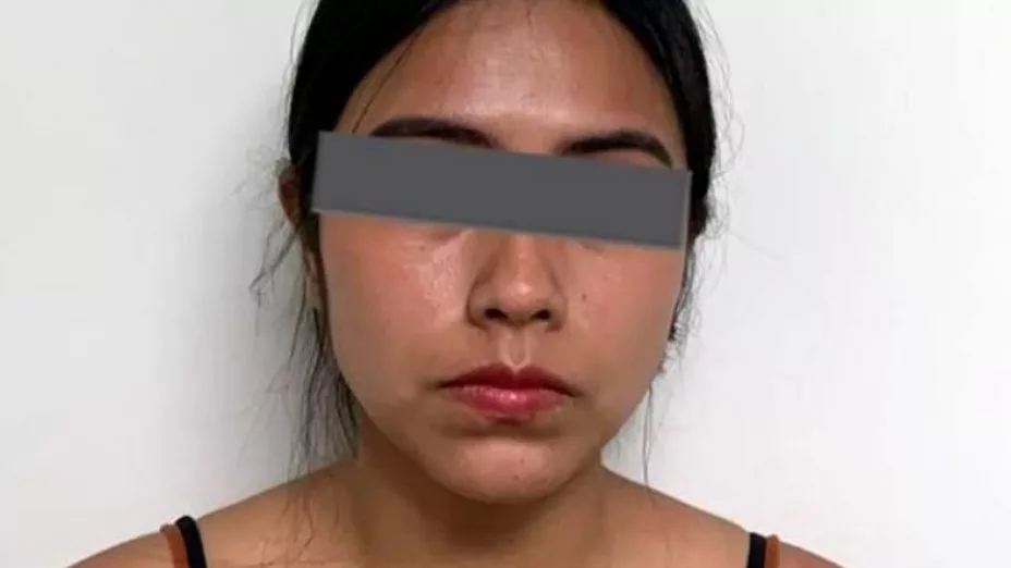 Detienen a mujer por presumir prendas de marca robadas