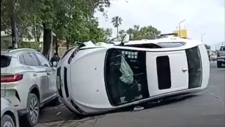 Volcadura automóvil movilización Tehuacán 12 mayo 2026
