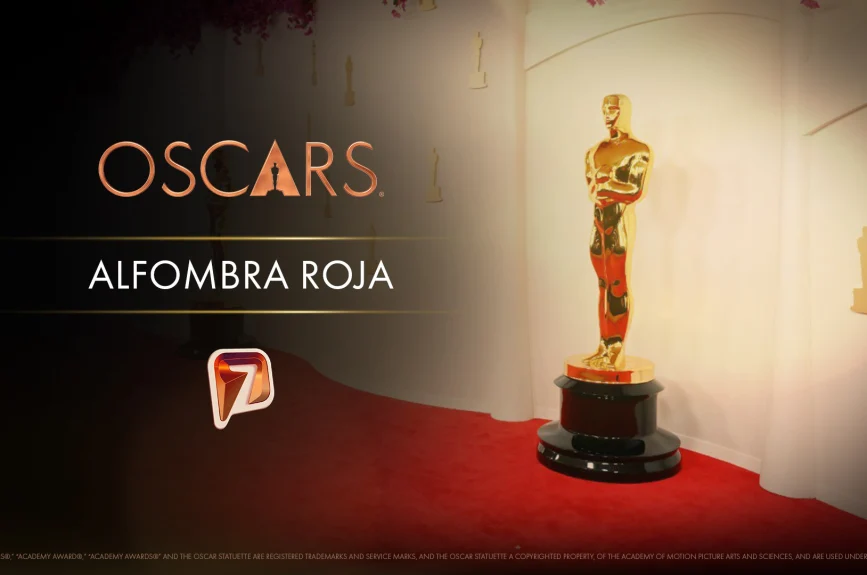 Te presentamos todos los outfits de las celebridades que desfilan por la alfombra roja del Teatro Dolby, en Los Ángeles.| Foto: Getty