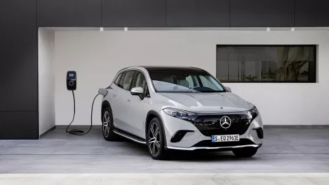 Mercedes-Benz EQS SUV