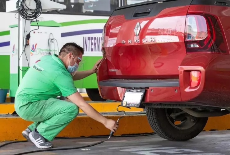 ¿Cuáles son los vehículos que deben realizar la verificación vehicular en marzo?