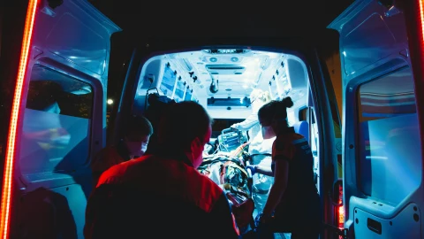 Fuerte accidente en un puente del periférico de Mérida deja un lesionado
