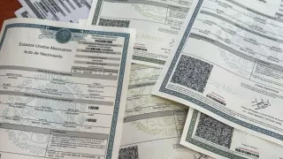 Falsificador de actas apócrifas es asegurado en papelería de Durango