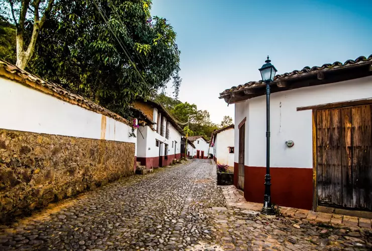 Aspecto del municipio de San Sebastián del Oeste en Jalisco.jpg