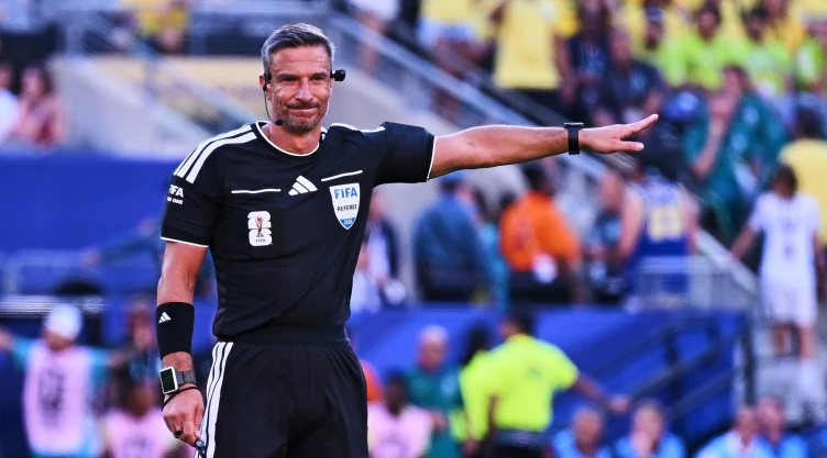 OFICIAL: El árbitro que pitará el México vs Ecuador de 16vos del Mundial 2026
