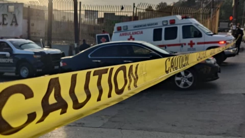 Balean a mujer en ataque armado sobre la Calle Flamingos en Tijuana