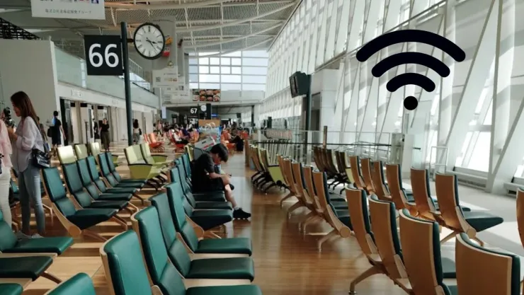 ¿Por qué no debes conectarte al WiFi de los aeropuertos?