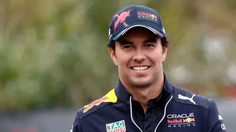 Checo P&eacute;rez Red Bull renovaci&oacute;n