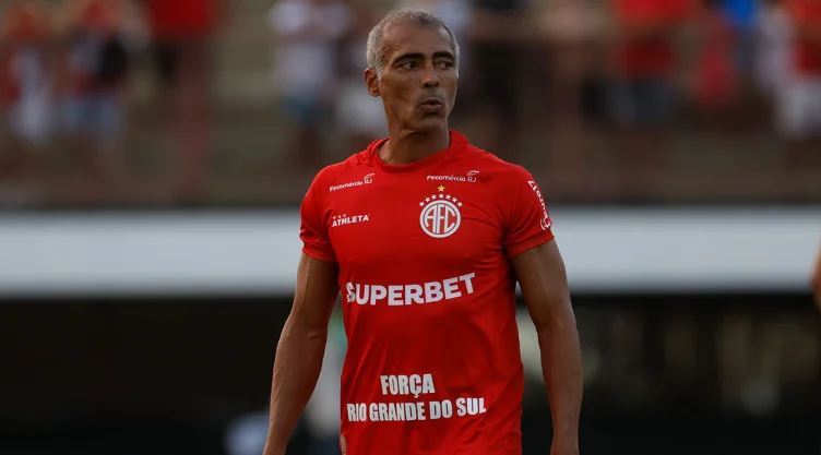 Romario con el uniforme del América