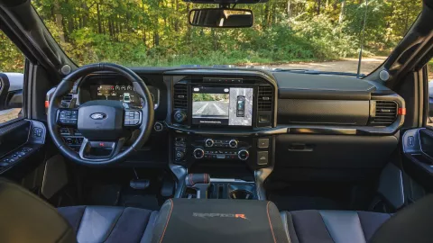 Ford Lobo Raptor R interior