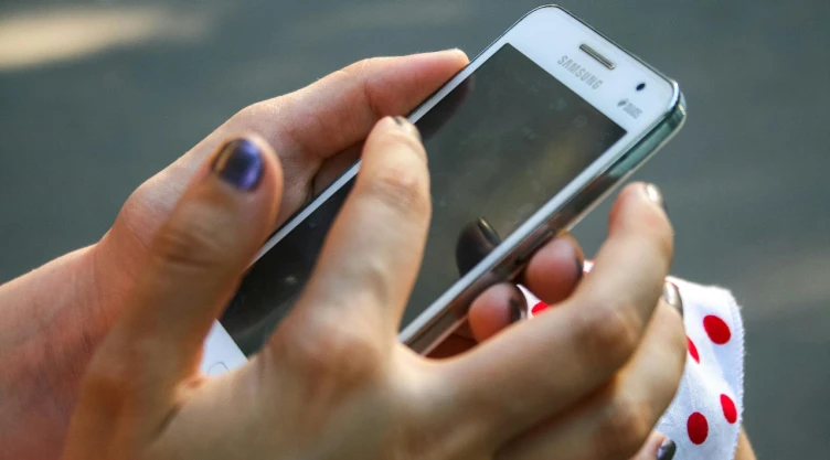 Las autoridades no te pedirán tus datos personales cuando denuncies de manera anónima.