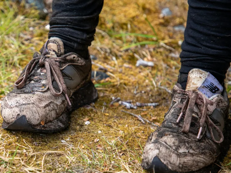 ZAPATOS DESGASTADOS OFICINA.jpg