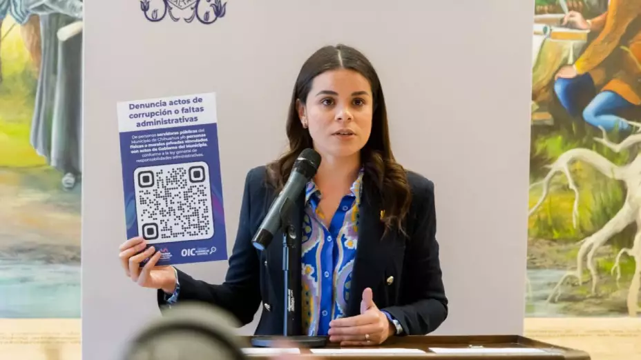 carpetas de investigación a dos funcionarios