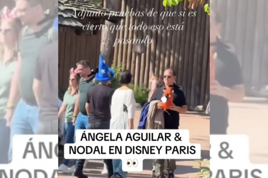Nodal y Ángela en Disney (4).jpg
