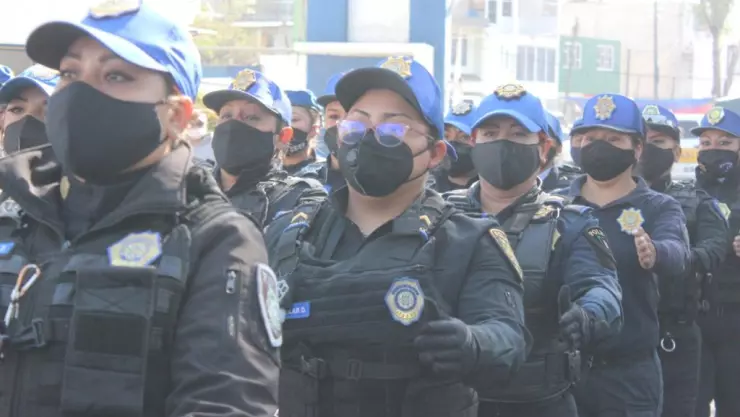 Reconocen policías.jpeg