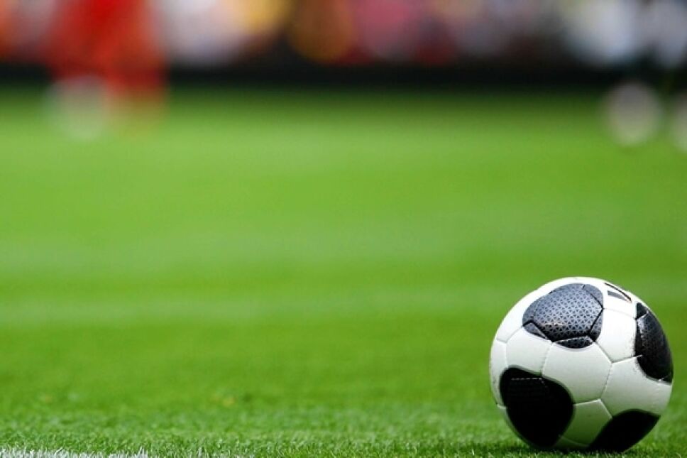 Detienen a entrenador en España por abuso a jugadoras de futbol