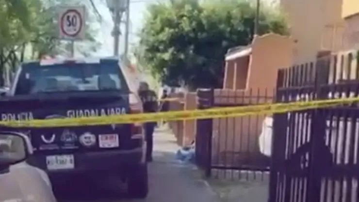 Realizan IMPACTANTE hallazgo al exterior de un complejo de departamentos en Mariano Otero en Guadalajara