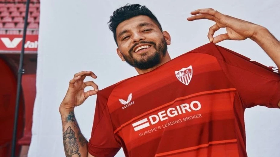 Tecatito Corona no irá a Qatar 2022