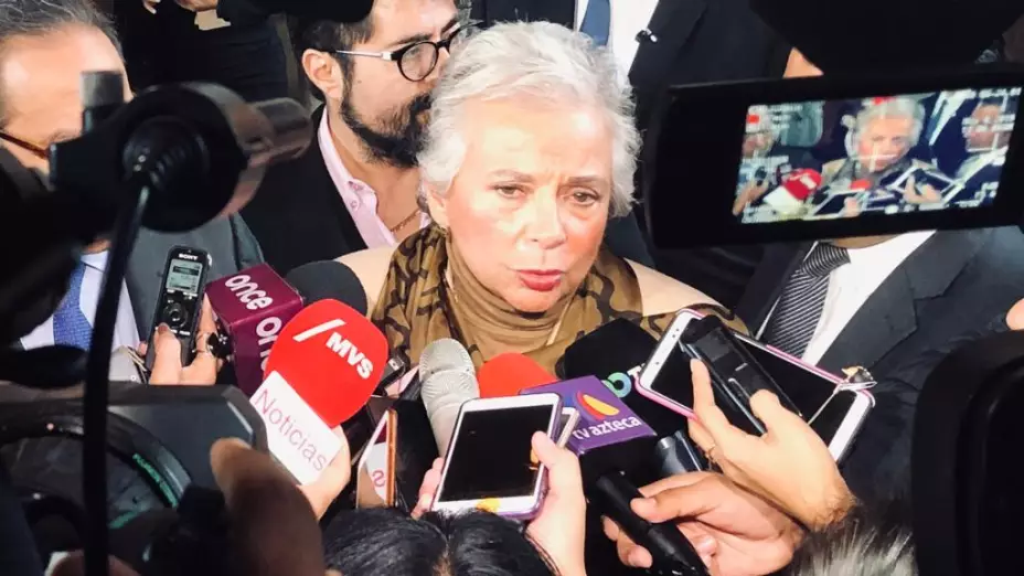 Dejen operar a la nueva titular de la CNDH, pide Sánchez Cordero