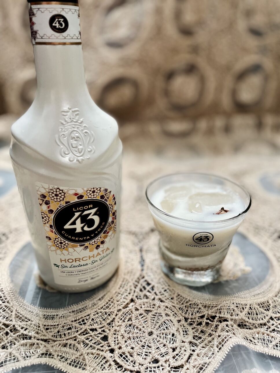 coctel con licor 43 horchata