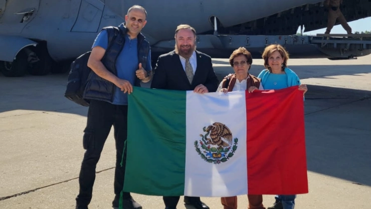 Tres mexicanos fueron evacuados de Líbano a Qatar.