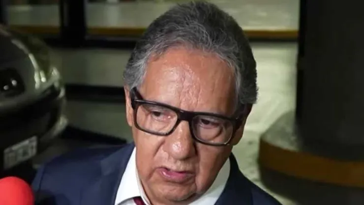 Higinio Martínez exige a Morena candidatos limpios de nexos con el narcotráfico.