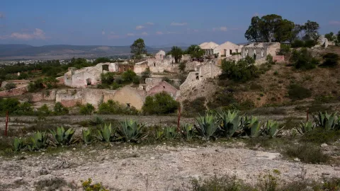 No es solo su historia. Minera de Pozos, en Guanajuato, es un lugar encantador por su paisaje semidesértico.