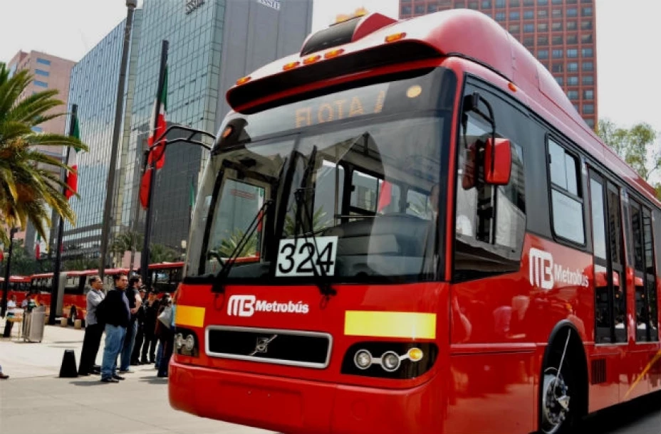 Metrobús.jpg