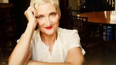 Muere en un trágico incendio la cantante Jill Sobule y compositora de I Kissed a Girl; ¿cuál fue su problema con Katy Perry?