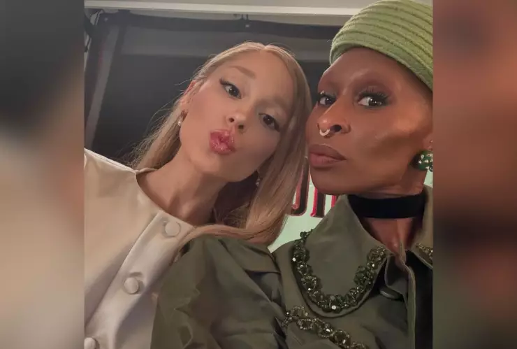 Ariana Grande sobre Wicked Podría haber terminado en un manicomio