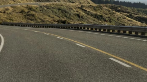 Menor choca camioneta y causa la muerte de 11 personas; hay niños