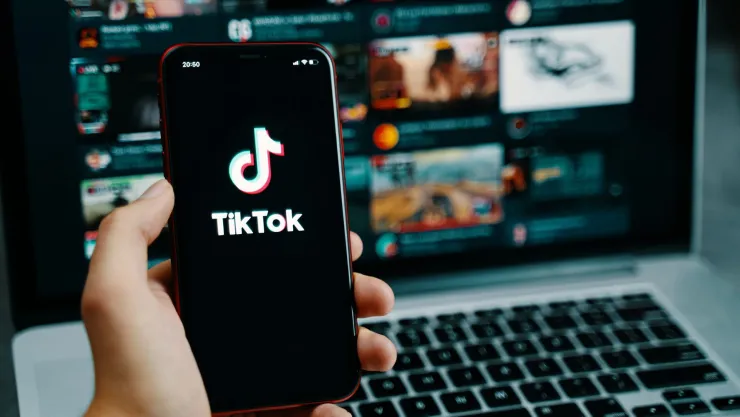 La red social TikTok podría ser vetada.