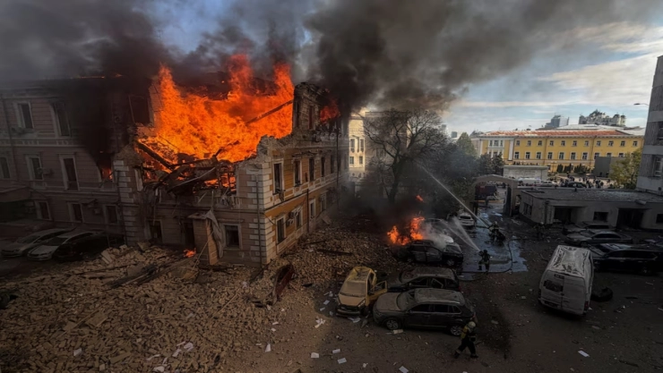 Tragedia en Kiev: deja a diez personas muertas por ataque de drones en la Academia Nacional de Ciencias en Kiev