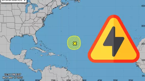 Detectan perturbación tropical en el Atlántico a tres meses de la Temporada de Huracanes 2025.jpg