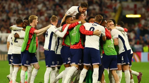 Inglaterra celebra su pase a la final de la EURO