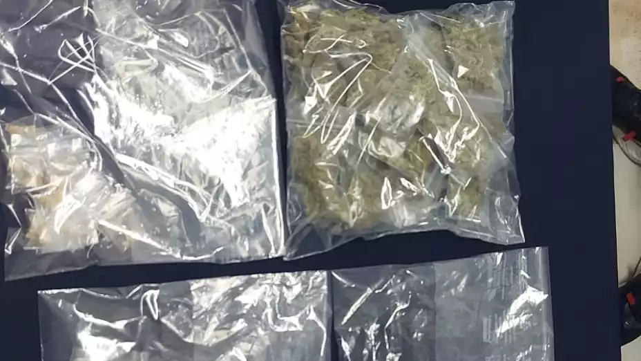 Detienen a hombre por venta de drogas en Solidaridad