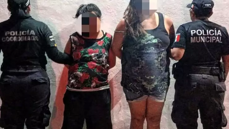 Hombre intenta detener pelea entre mujeres y recibe pedrada en la cabeza en Progreso