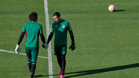Luis &Aacute;ngel Malag&oacute;n y Guillermo Ochoa, porteros de la Selecci&oacute;n Mexicana