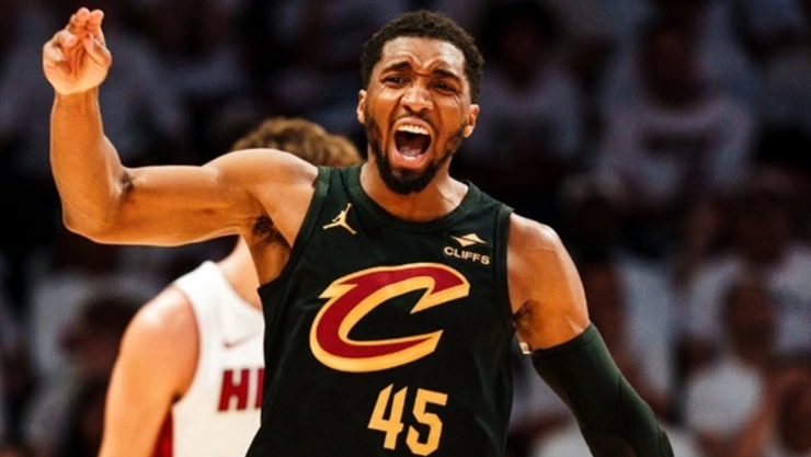Cavaliers barre al Heat de Miami.jpeg