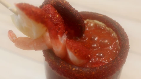 michelada, que hay de comer