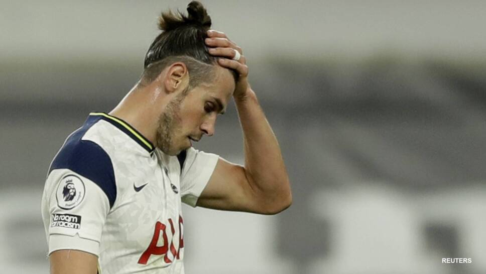 Gareth Bale juega en su regreso al Tottenham