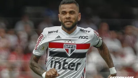 DANI ALVES.jpg