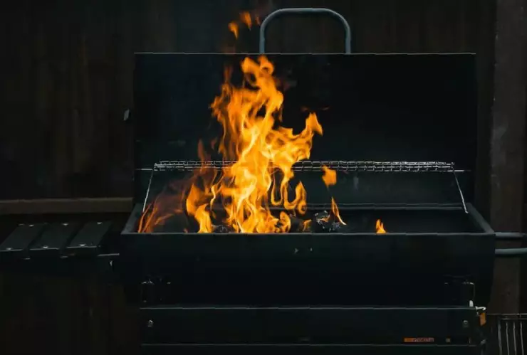 Familia de Tijuana se intoxica por prender asador de carne en su casa