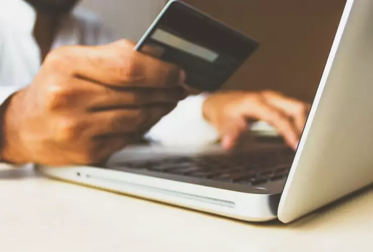 diferencia entre pago minimo y pago para no generar intereses.jpg