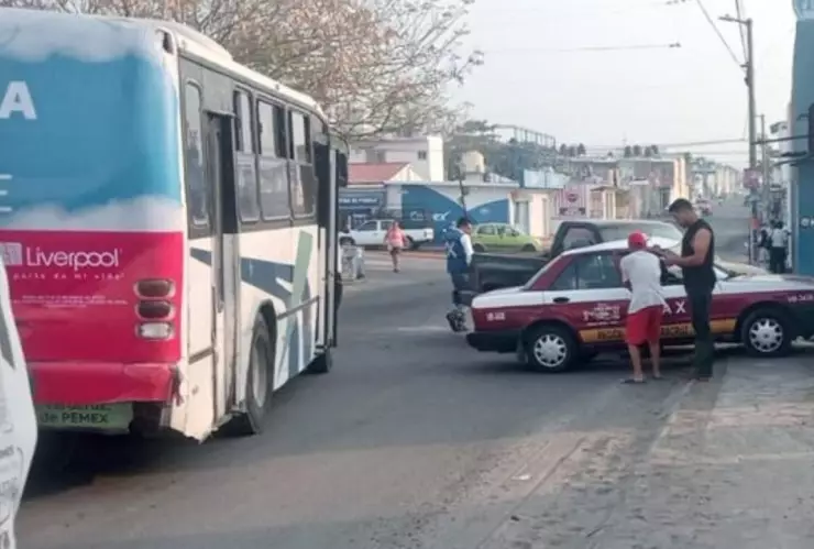 choque en Río Medio 4