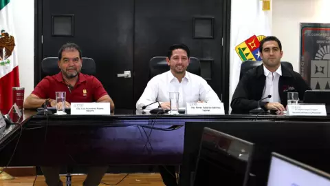 “Quintana Roo tiene fortaleza financiera”: Eugenio Segura comparece ante el Congreso