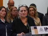 Guadalupe Taddei evade responder por la red de corrupción y nepotismo en el INE.
